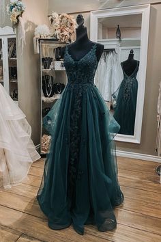 Lace Long Prom Dress, Green Evening Dress, Green Tulle, A Line Evening Dress, Long Prom Gowns, Prom Dress Inspiration, Cute Prom Dresses, Long Prom Dresses, Pretty Prom Dresses