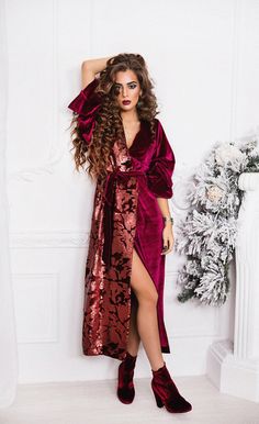 Latest Fashion Shoes, Boho Mode, Velvet Sandals, Casual High Heels, Estilo Hippie, Burgundy Velvet