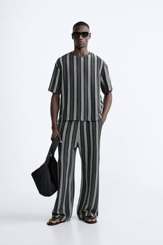 PANTALÓN JACQUARD RAYAS X CASA JOSEPHINE Zara Trends, Man Trousers, Men Kaftan, Zara Looks, Native Wears, Afro Fashion, African Wear Styles For Men, Work Dresses For Women, Beach Wear Outfits