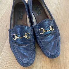 Blue Grey Patent Leather Gucci Loafers. Well Loved, Just Needs Re-Soling. Priced Accordingly. Gucci Loafer Blue, Gucci Horsebit Loafers, Horsebit Loafers, Gucci Loafers, Shoes Gucci, Gucci Horsebit, Gucci Shoes, Flat Shoes Women, Loafer Flats