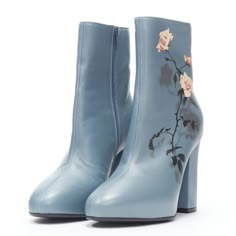 New Dries Van Noten Runway Slate Blue Rose Print Block Heel Ankle Boot Eu36reference: Tgas/B01300brand: Dries Van Notencollection: Runwaymaterial: Leathercolor: Bluepattern: Floralclosure: Ziplining: Leatherextra Details: Asymmetric Boots. Dirty Blue Leather Upper. Floral Rose Print On Left Shoe. Chunky Heel.Estimated Retail Price: Usd 900made In: Italycondition:Condition: New Without Tags. Minor Scratches And Dents On Leather.Comes With: Designer Tags. One Dust Bag. Order Will Not Be Shipped Wi Cool Blue Shoes, Periwinkle Shoes, Blue Boots Outfit, Artist Shoes, Descendants Fashion, Colorful Boots, Dries Van Noten Shoes, Laced Up Boots, Interesting Shoes