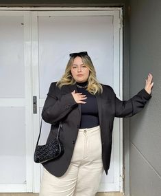 Clean Girl Outfit, Chubby Style, Plus Size Posing, Style Pinterest, Looks Jeans, Plus Size Looks