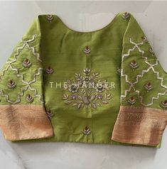 Handwork Blouse Design Silk, Machine Embroidered Blouse Designs, Blouse Design Silk, Embroidery Designs Blouse, Exclusive Blouse Designs, Simple Blouses, Designs Blouse