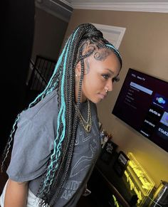 Peekaboo Hair Color Passion Twist, Peekaboo Knotless Braids With Curls, Sew In Curly Hair, Boho Braids Knotless, Peekaboo Box Braids, Hair Boho Braids, Box Braids Goddess