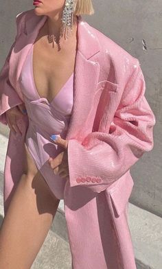 Barbie Halloween Costume, Outfit Vintage, Chic Outfit, Pink Outfits, Dope Outfits, Pink Outfit, Barbie Fashion, Pink Fashion, Date Night Outfit