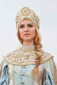 Russian Traditional Clothing, Russian Folk, Fantasy Costumes, Russian Fashion, Folk Costume, Historical Clothing, Historical Fashion, Costume Design