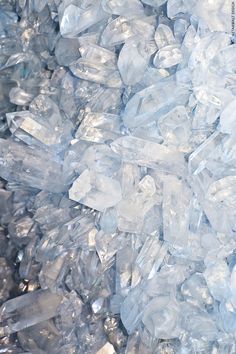 Wallpapper Iphone, Ice Crystals, Bleu Pastel, Rocks And Gems, Gems And Minerals, Crystals Minerals, Blue Aesthetic