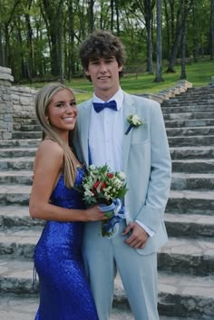 Prom Duo Outfits, Prom Royal Blue Dress Couple, Bf Gf Prom Pics, Prom Couples Blue Dress, Royal Blue Prom Dress With Grey Suit, Winter Formal Matching Outfits, Prom Pictures Professional, Light Blue Prom Dress Couple Pictures, Prom Couple Goals