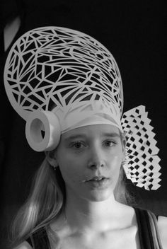 Architecture Inspired Paper Body Adornment Paper Headpiece, Paper Head, Mad Hat, Paper Hats, Paper Fashion, Trash Art, Paper Dress, Head Pieces