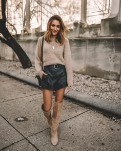 Couples who shop together stay together! | Karina Style Diaries Tan Boots Outfit, Winter Shorts Outfits, Beige Boots Outfit, Saturday Night Outfit, Suede Boots Outfit, Leather Shorts Outfit, Karina Style, Winter Boots Outfits, Black Leather Shorts