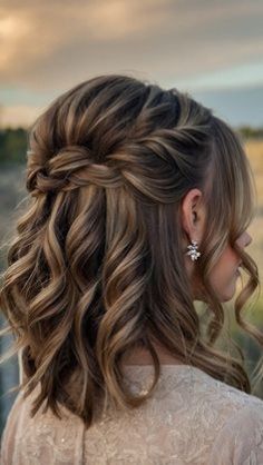 Wedding Hairstyles For Women, Classic Wedding Hair, Simple Prom Hair, Marley Hair, Short Hair Black, Prom Hairstyles For Long Hair, Veil Hairstyles, Box Braids Styling, New Hairstyle