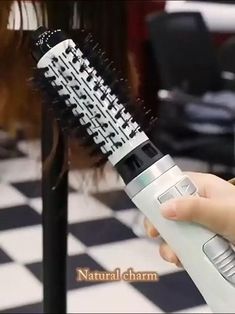 Rotating Hair Brush, Rotating Hair Dryer, Blonde Layered Hair, Casual Hair, Hair 360, Hot Air Brush, Air Brush, Hair Styler, Haircuts For Fine Hair