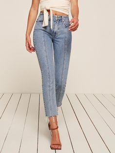 DENIM - Reformation High Wasted Jeans, Boyfriend Jean, Looks Style, Fashion 2017, Jean Outfits, Denim Women, Mom Jeans, Fashion Inspo, High Rise