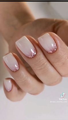 Mother Of Groom Nail Designs, February Nails, Edgy Nails, Glitter Gel Nails, Basic Nails, Classic Nails, Nail Designs Glitter