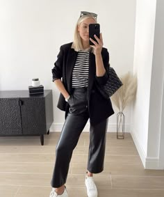 Leather Trousers And Trainers, Black Leather Crop Pants Outfit, Straight Leather Trousers Outfit, Black Leather Cropped Pants Outfit, Rock Office Outfit, Leather Crop Pants Outfit, Leather Look Trousers Outfit, Wide Leg Leather Trousers Outfit, Fun Date Night Outfits