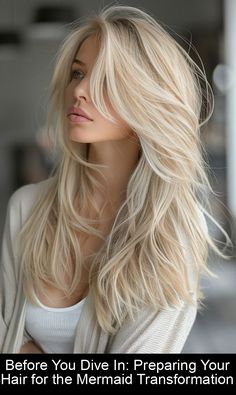 Prepare your hair for the mermaid transformation with essential tips on pre-dye care and choosing the right colors for your look. #blonde #hairstyle #ideas Winter Blonde Hair, Blonde Lowlights, Haircuts For Long Hair With Layers, Gray Hair Highlights, Platinum Blonde Hair, Long Blonde, Long Wavy Hair, Haircuts For Long Hair, Long Blonde Hair