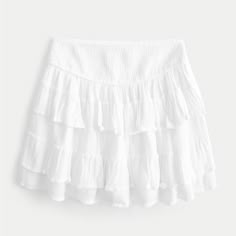 Nwt Hollister Ultra High-Rise Crinkle Mini Skort In White Size Xxs Cute Cheap White Mini Skirt, Preppy White Skirt, White Mini Skort For School, White Preppy Skort, White Flowy Mini Skort, White Skirt, Hollister Outfits, White Ruffle Hem Mini Skort, White Skirt Summer