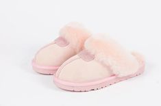 Caricia Slippers – Ultra Seller Shoes Softie Shoes, Coquette Slippers, Shoes To Get, Cute Uggs, Slippers Outfit, Preppy Shoes, Cute Slippers, White Sneakers Women, Pretty Shoes Sneakers