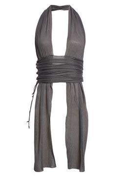 Bring main-character energy to your night-out looks with this cropped halter top with a plunging neckline, open back and trailing panels of the sheer knit. The ruched sash-like waist adds rippling dimension and a perfect fit. Plunge halter neck Drawstring ruching Semisheer 78% Tencel® lyocell, 22% polyamide Tencel lyocell is a more-sustainably produced fiber made with closed-loop processing Dry clean or hand wash, dry flat Made in Spain Designer Clothing Chiffon Halter Top, Diy Halter Top, Unique Crop Tops, Cropped Halter Top, Neck Halter Top, Loose Tank Top, Sheer Knit, Paloma Wool, Festival Tops