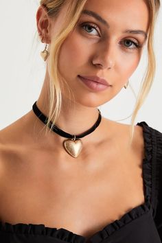 Gold Heart Choker - Necklace and Earring Set - Heart Earrings - Lulus Loving Aesthetic, Gold Heart Choker, Whimsigoth Aesthetic, Aesthetic Gold, Heart Choker Necklace, Heart Choker, Velvet Choker, Gold Heart Necklace, Choker Style