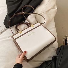 The Nichole Collection white The CASSANDRA Trending Totes, Leather Crossbody Bags, Simple Tote, Travel Trends, Bags For Teens, Student Bag, Leather Shoulder Handbags, Colorful Shoes, Crossbody Bag Women