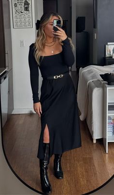 Trendy Black Dress Outfit, Black Fall Work Outfits, Cute Casual Bar Outfits Winter, Elevated Date Night Outfit, Black Top Winter Outfit, Simple Elegant Casual Outfits, Winter Birthday Outfit 2024, Celebration Of Life Outfits Women, Cute Winter Business Casual Outfits