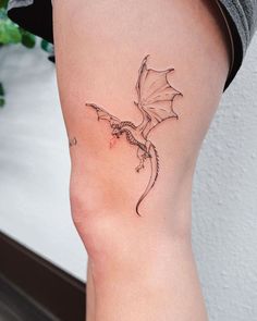 Tattoo Ideas for Female Matching Best Friend Tattoo, Tattoo Ideas For Female, Dragon Tattoo For Women, Fantasy Tattoos, Line Work Tattoo, Spine Tattoos