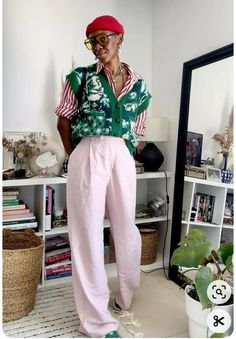 Cute Gardener Outfit, Quirky Work Outfits Women, Business Casual Queer, Colorful Fits Aesthetic, Masc Professional Outfits, Funky Professional Outfits, Funky Colorful Outfits, Colorful Masc Outfits, Dress With Pants Outfit