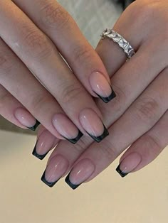 Upgrade Your Look With 24pcs Short Square Nails In French Black Color For Women And GirlsI discovered amazing products on SHEIN.com, come check them out! Cute Simple Black Nail Designs, Hoco Nail Inspo Black, Nails For Black Dress Homecoming, Cream And Black Nails Designs, Acrylic Nails With Black Dress, Blk French Tip Nails, Graduation Nails For Black Dress, Black Small French Tip Nails, Clear Nails With Black Tips