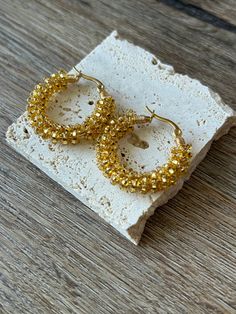 A beautiful handmade hoop earrings, very light and excellent material (stainless steel), waterproof material. Handmade Hoop Earrings, Luxury Gold-tone Brass Hoop Earrings, Jewelry Earrings Hoops, Etsy Earrings, Hoop Earrings, Jewelry Earrings, Gift Card, Etsy Accessories, Bathing Beauties