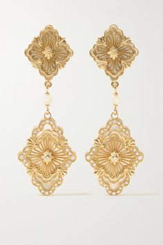 Buccellati's 'Opera Tulle' earrings are instantly recognizable as the label's own because they're strung with flower-shaped drops inspired by the ornate motifs that decorate Renaissance opera houses. Handcrafted in Italy from 18-karat gold, this pair is inlaid with enamel and traced with glittering diamonds. Wear them to special events, tying your hair back to keep them in focus. Gold Event Earrings, Luxury Handmade Gold Danglers, Middle Eastern Earrings Gold, Luxury Fantasy Party Jewelry, Modern Rococo Jewelry, Cleopatra Jewelry Earrings, Traditional Jewelry Antique Gold, Beautiful Jewelry Earrings Gold, Vintage Luxury Earrings