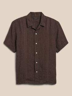 A luxurious departure from the ordinary, this classic resort shirt stuns with intricate embroidered accents set against an indulgent linen fabric, beloved for its exquisite texture, lightweight feel, and ability to stay cool and fresh in warmer clime Shirt Aesthetic Outfit, Classical Outfits Men, Mens Shirts Casual, Aesthetic Shirts For Men, Shirts For Boys, Aesthetic Shirts Men, Mens Linen Shirts, Men’s Tops, Resort Shirt Men