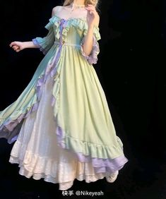 Fairy Princess Outfit Aesthetic, Lunar Outfits, Dreamy Aesthetic Fashion, Victorian Dress Gown, Gaun Abad Pertengahan, Frilly Dress, Old Fashion Dresses, Couture Mode