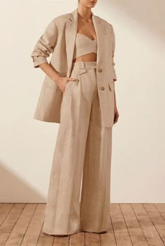 Semi Formal Outfits For Women Classy, Linen Blazer Outfit, Summer Blazer Outfits, Linen Suits Women, Linen Summer Outfits, Summer Blazer, Mens Haircut, Linen Suits, Shona Joy