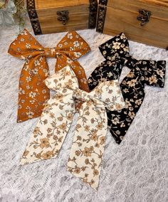 Beautiful fall floral bows just in time for the autumn season! Handmade from light weight soft fabric. The bows can be worn by women, teens and little girls. Perfect fit for any age and any occasion! They can be dressed up and dressed down. Perfect touch to give any hairstyle a little flare. Hair Bows For Women, Coquette Hair, Flower Hair Bows, Big Hair Bows, Tail Hair, Women Hair Accessories, Fabric Hair Bows, Autumn Season, Long Tail