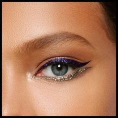 Graphic EyelinerUse your liquid eyeliner to go beyond the classic cat eye with graphic eyeliner looks in minutes Eyeliner Diy, Eyeliner Tutorials, Blue Eye Makeup Tutorial, Natural Eye Makeup Tutorial, Blue Eyeshadow Looks