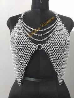 Top Bra Girls Women Aluminum Wire Jump Ring Chain Mail Fancy and Stylish Medieval Bra Top Butted Chainmail Bra Top - Etsy Chainmail Bra, Amsterdam Clothing, Chainmaille Jewelry Patterns, Chainmaille Jewelry, Womens Halter Tops, Top Bra, Chain Maille Jewelry, Ring Chain, Halter Tops