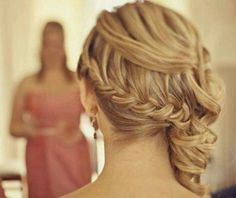 Hairstyles Skirt Diy, Wedding Hairstyles Bride, Braided Hairstyles For Wedding, Wedding Hairstyles For Long Hair, Long Hair Women, Popular Hairstyles, Bride Hairstyles, Hair Dos, Bridesmaid Hair