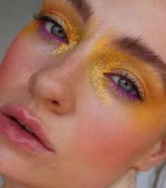 Editorial Make-up, Fantasy Make-up, Festival Make Up, Drag Make-up, Yellow Makeup, Oil Makeup Remover, New Eyeshadow Palettes, Purple Eye Makeup, Smink Inspiration