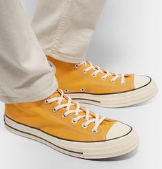 CONVERSE 1970S CHUCK TAYLOR ALL STAR CANVAS HIGH. #converse #shoes Yellow Converse Outfit Men, Yellow Converse Outfit, Mens Converse Outfit, Converse Yellow, Mens Converse, Yellow Converse, Converse Outfits