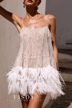 Fisdy - Sofisticada Colección de Vestidos con Cuello en U de Malla Sólida con Borlas Womens Sequin Dresses, Tutu En Tulle, Sleeveless Outfit, Dress Sleeve Styles, Backless Mini Dress, Sparkly Dress, Fringe Dress, Sling Dress, U Neck