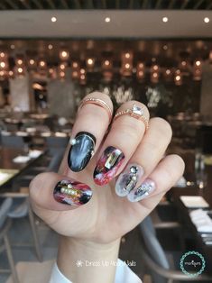 Your nails are a way to speak your style during your high tea session at Urban Kitchen Hilton Kota Kinabalu. Eat slowly with your folks and knife, let your friends staring on your nails.  Marble print is the perfect midpoint between minimalism and fun.  This red and black combination marble nails definitely make you stand out among your friends  #MarbleNails #DressUpYourNails #ManiqureMy #KotaKinabalu Cosmopolitan Quartzite, Nails Marble, Black Combination, Urban Kitchen, Pretty Nail Colors, Eat Slowly