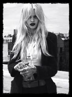 Abbey Lee Kershaw, Rocker Style, John Galliano, Glam Rock, Dark Fashion, Look Fashion, Baby Fashion, High Fashion, Cool Girl