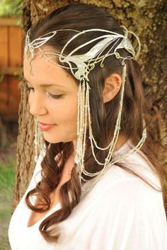 Arwen Coronation, Middle Earth Wedding, Lotr Wedding, Butterfly Crown, Geek Wedding, Diy Crown, Liv Tyler, Fairy Tale Wedding, Wedding Headpiece