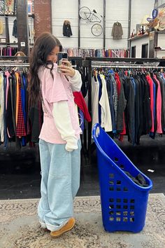 Baggy Fall Outfits Aesthetic, Cute Lazy Outfits Aesthetic, Lazy Baggy Outfits, Fall Baggy Jeans Outfit, Baggy Blouse Outfits, Baggy Girl Outfits, Winter Outfits Baggy, Winter Baggy Outfits, Baggy Fits Aesthetic