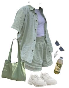 Summers In Italy Outfits, Spring Lookbook Outfit Ideas, Cute Day Out Outfits, Simple But Classy Outfits, Fame Dr Aesthetic, Fame Dr Outfits, Summer Outfits Tomboy, Outfits Shoplook, Lookbook Outfits Summer