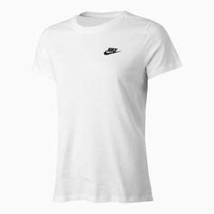 Nike Sportswear Club EssentialsWomen's T-ShirtWe updated our Club Essentials T-shirts to give them an easy fit and modern look perfect for everyday wear. A little more comprehensive, a touch shorter in the body and a slightly curved hem give this always-comfortable top its updated look.T Shirt Details 50-100% cotton/0-50% polyester Material percentages may vary. Check the label for actual content. Embroidered logo Machine wash 50% COTTON 50% POLYESTER Nike Sportswear Club FleeceWomen's Mid-Rise Essentials Outfit, Outfit Essentials, Nike Sportswear Women, Nike Tracksuit, Converse New, Adidas Tracksuit, Club T Shirt, Nike Tee, Nike Tech