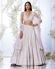 Lavender Indian Outfit, Lavender Colour Lehenga, Lavender Lehenga, Seema Gujral, Mirror Work Lehenga, Latest Bridal Lehenga, Crystal Embroidery, Work Lehenga, Ritu Kumar