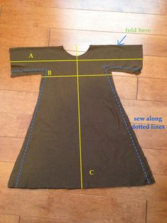 the sewing pattern for a dress is shown with measurements to be made into an apron