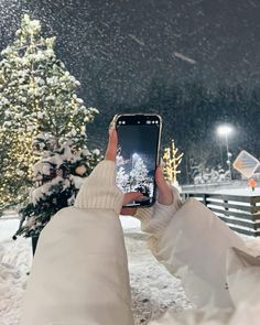 Aesthetic Snow, Snow Aesthetic, Wallpaper Winter, Christmas Dreaming, Personal Transformation, Cosy Christmas, I Love Winter, Winter Photos, Winter Love